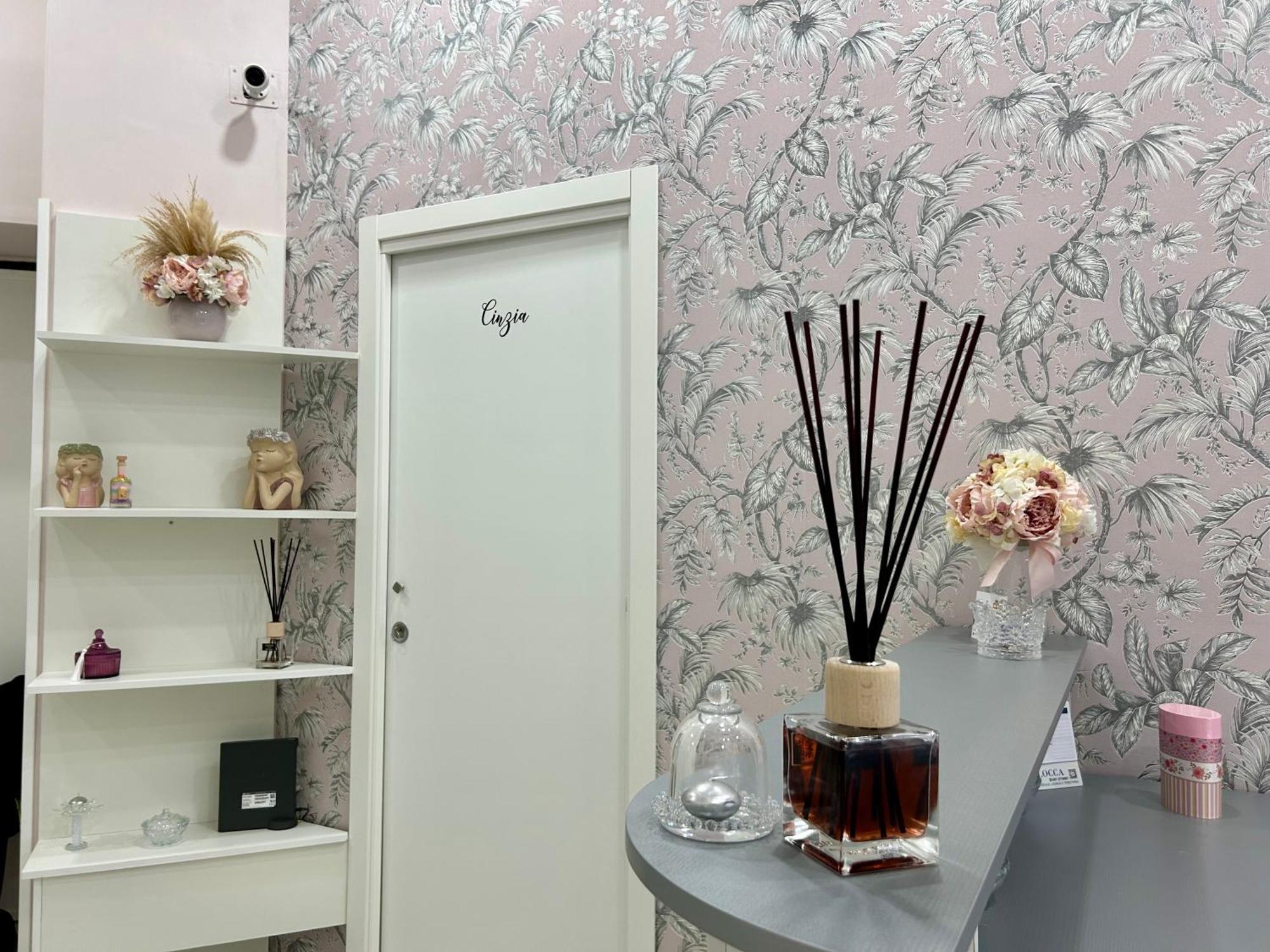 Home Elisabet Napoli Bagian luar foto
